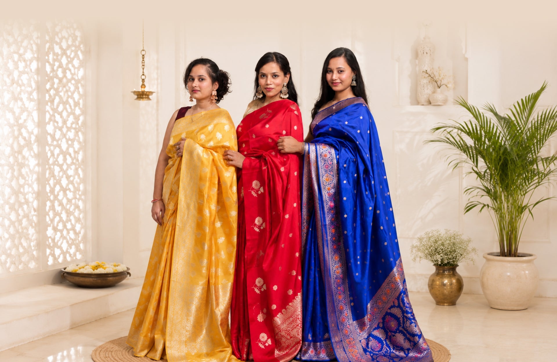 The Timeless Beauty of Handwoven Silk Sarees: A Celebration of Indian Craftsmanship
